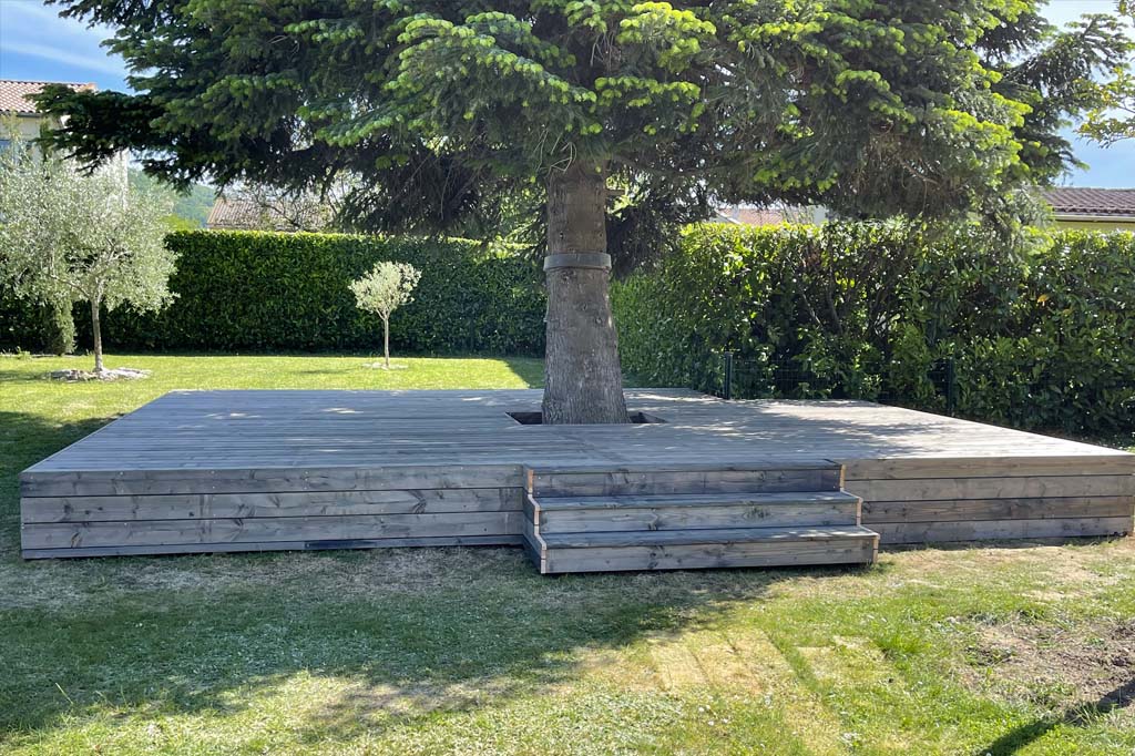 Création d'une terrasse en pin Paysagiste Toulouse Lèzat-sur-Lèze Muret