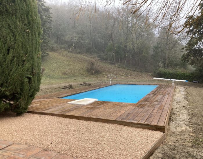 Rénovation terrasse en bois tour de piscine paysagiste en Ariège Muret Toulouse