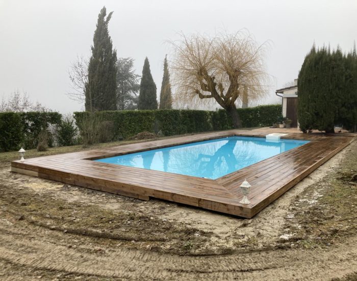 Rénovation terrasse en bois tour de piscine paysagiste en Ariège Muret Toulouse